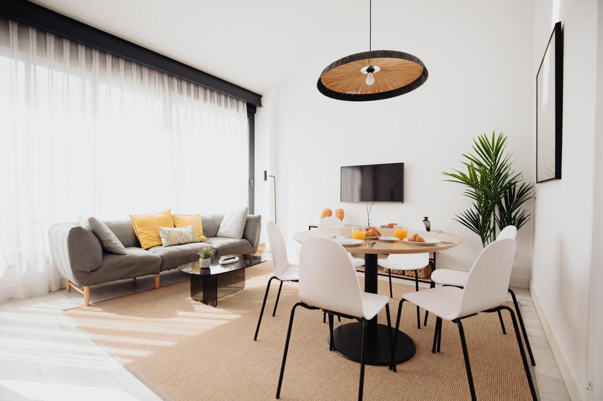 Aspasios Atocha Apartments Мадрид Екстериор снимка