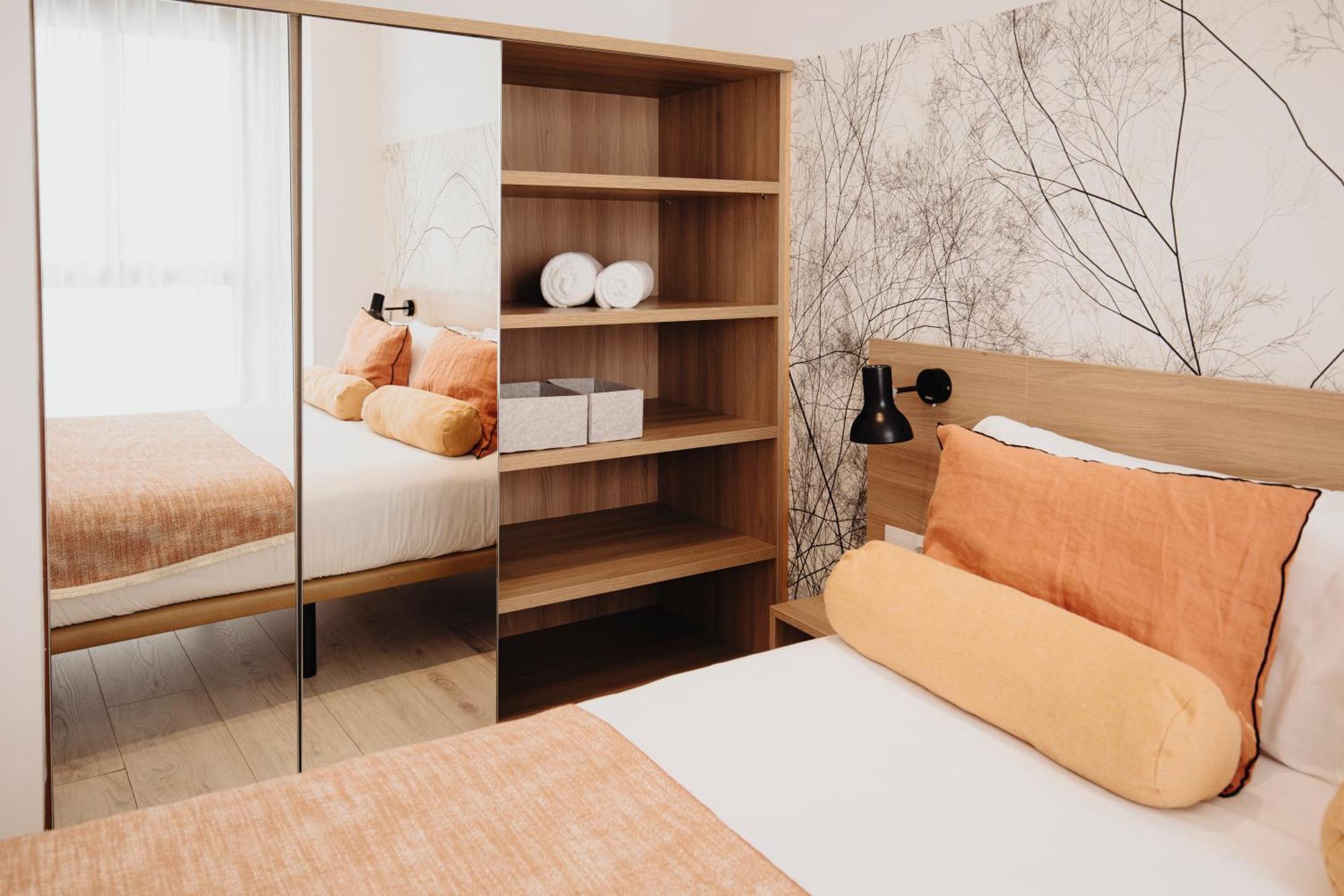 Aspasios Atocha Apartments Мадрид Стая снимка
