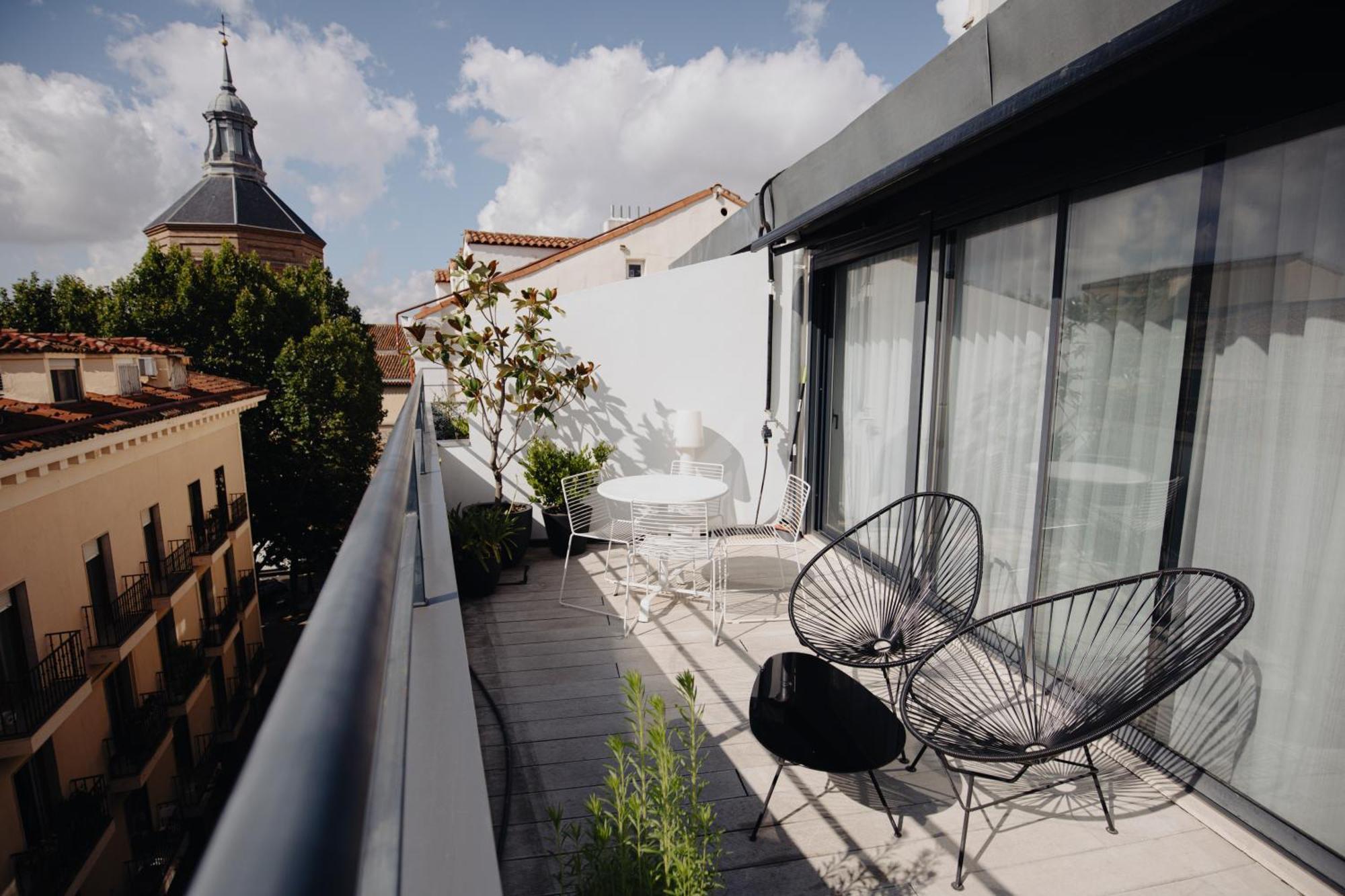 Aspasios Atocha Apartments Мадрид Екстериор снимка